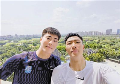 青青久久精品